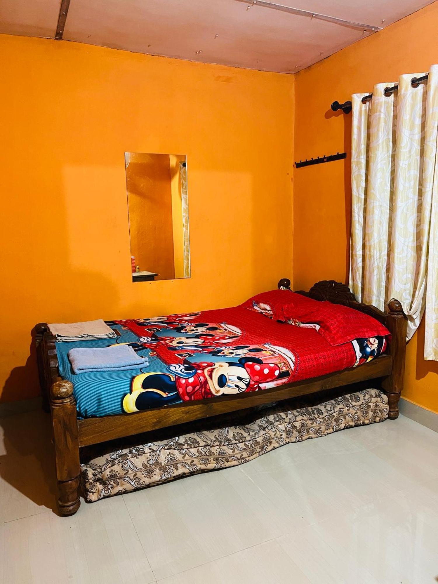 Preetham Homestay Kushalanagar Bagian luar foto